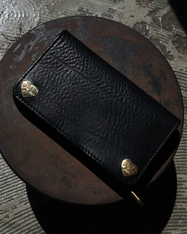 Middle Trecker Wallet | Additive and Line